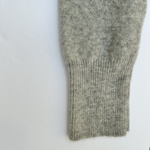 Madewell Wrap V-Neck Sweater in Coziest Yarn Gray Merino Wool Alpaca Size Medium - Picture 7 of 9